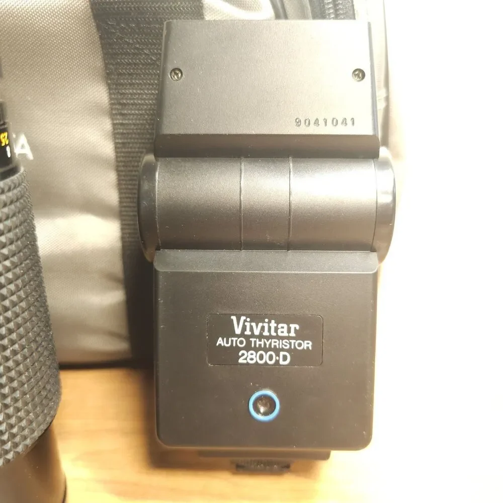 Vintage Minolta X-370 35mm SLR Camera w/2-lens, 28-70mm, 70-210 mm,Vivitar Flash